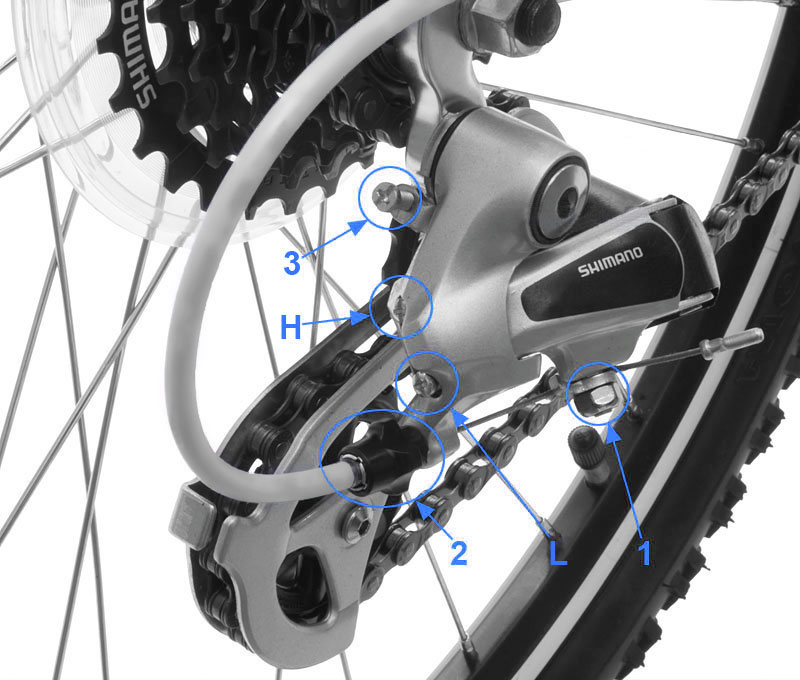 Как поменять задние скорости на велосипеде. Регулировочные винты заднего переключателя велосипеда шимано. Тросик велосипедный для переключателя шимано 21 скорость. Задний переключатель скоростей Shimano цепь. Крепления переключателя скоростей шимано.